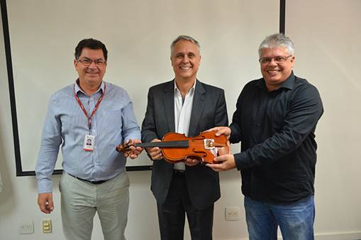 Marcos Tadeu (diretor-presidente do Indec), Márcio Pontes (coordenador da Sabra) e Wagner Paulo (coordenador de Comunicação da SE/MG).