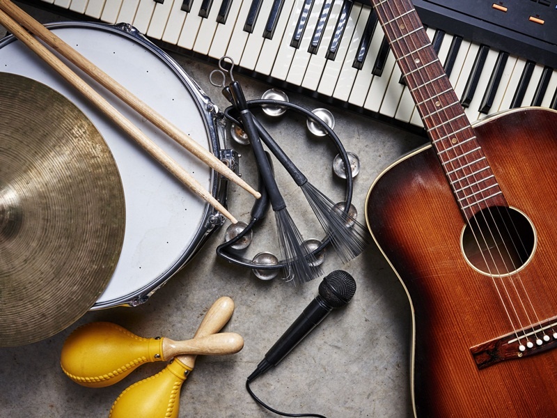 instrumentos-musicais-som-música-ouvir-sabra-valor