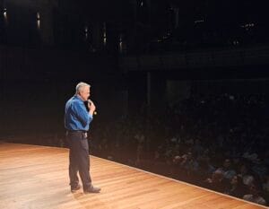 Como Transformar Arte em Carreira Profissional